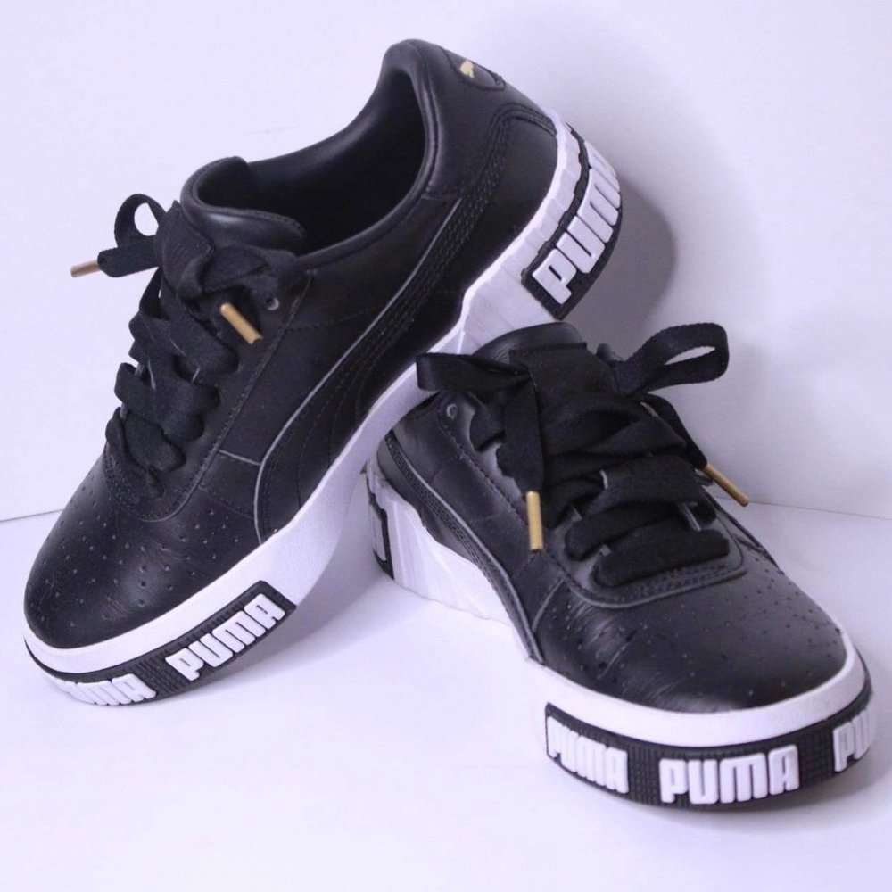 Women's Puma size 6